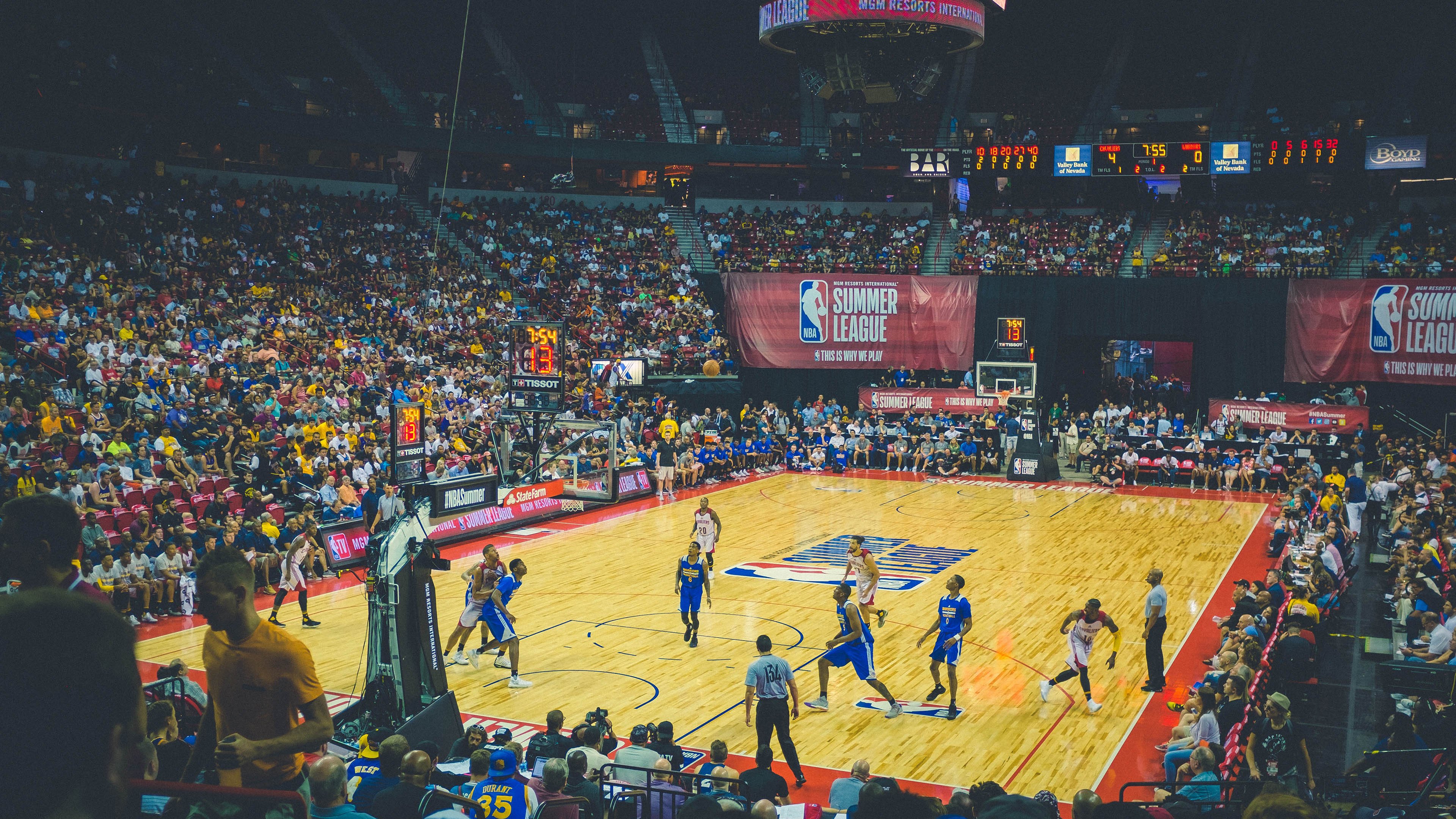 开云下载-《高校电竞专业逐步落地,培养多元化专业人才》,高校电竞产业链